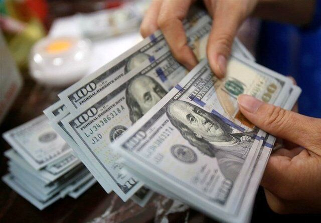 قیمت دلار در بازار آزاد تهران کاهشی شد