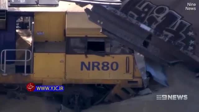 لحظه برخورد دو قطار در استرالیا+ فیلم