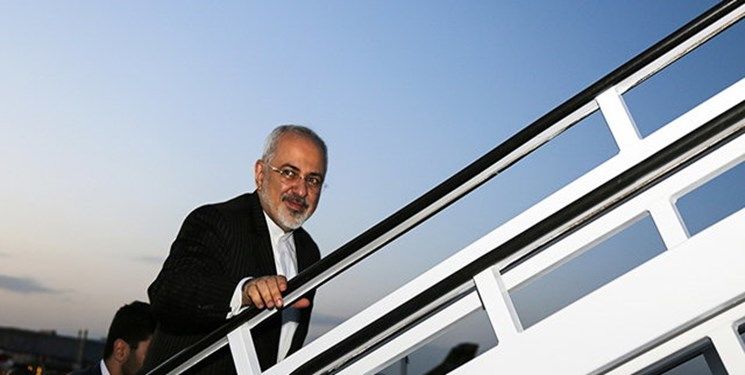 ظریف به باکو رفت
