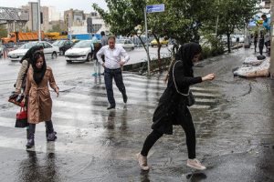 وضعیت بارانی کشور تا پایان هفته با سامانه های بارشی