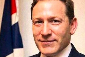 خروج آمریکا از برجام به نفع آمریکا، انگلیس و کشورهای حاشیه خلیج فارس نیست