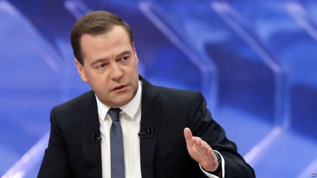 دیمیتری مدودف از سمت خود کنار می‌رود ؟