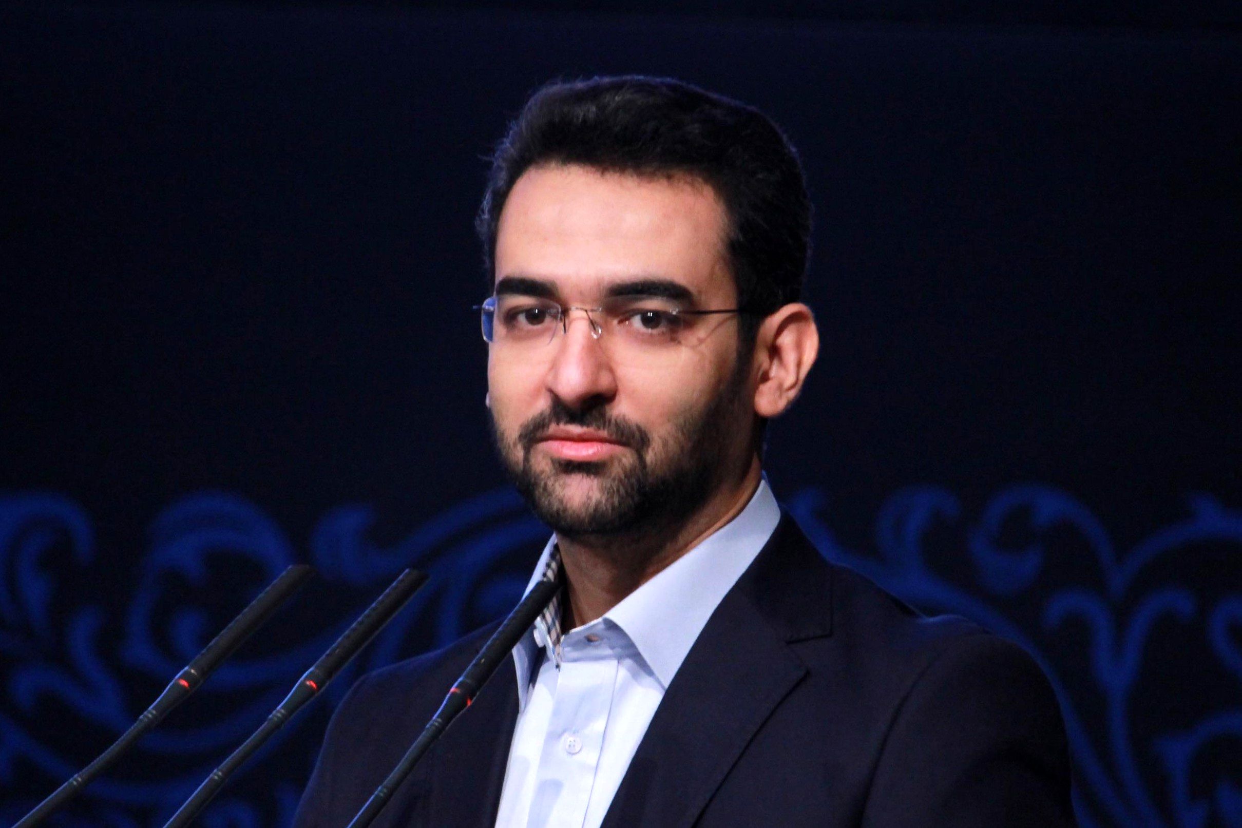 حمایت وزیر ارتباطات از فناوری ساخت ایران