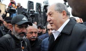 سرکیسیان نخست‌وزیر ارمنستان رهبر مخالفان دولت را بازداشت کرد / رهبر مخالفان دولت خطاب به نخست‌وزیر: شما قدرتی را که از آن صحبت می‌کنید ندارید