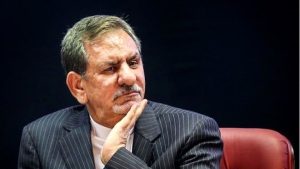 اسحاق جهانگیری به سخنان احمدی نژاد واکنش نشان داد / ما پای نظام و رهبری ایستاده‌ایم / اگر بخواهید به نظام نزدیک شوید با سیل توده مردم مواجه می‌شوید / موضوع کازرون باید حل شود و دولت هنوز تصمیمی درباره کازرون نگرفته است