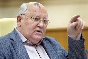 گورباچف: پوتین و ترامپ باید شرایط را آر ام کنند / مردم عادی از این تهدید بی‌خبر هستند / سرخورده شدم