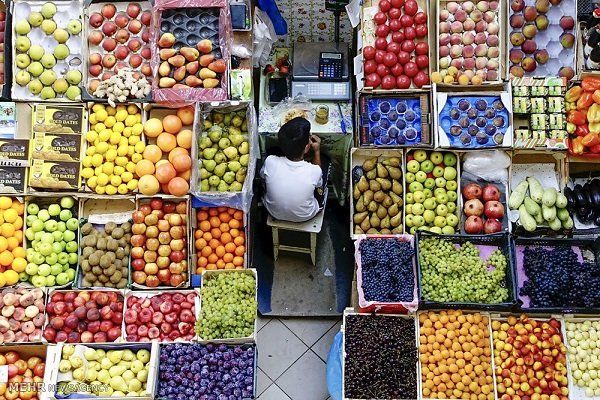 در ایام عید قیمت انواع میوه ۱۰ درصد افزایش می‌یابد.