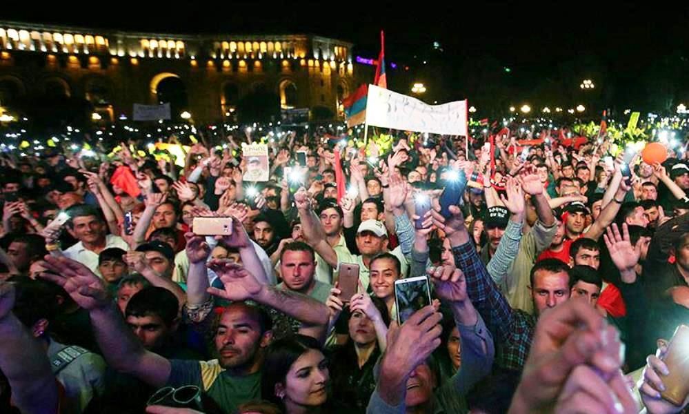 جزئیات جدید از اعتراض ارمنی ها/ تمام فعالیت ها در شهر گیومری فلج شد