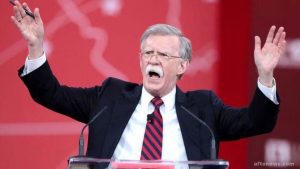 بولتون آنقدر مشتاق جانبداری از اسرائیل بود که نیروهای خودی را به آتش بست / بولتون بعد از رد درخواست اولمرت توسط بوش مبنی بر حمله به ایران دست به دامان وزیر دفاع اسرائیل شد