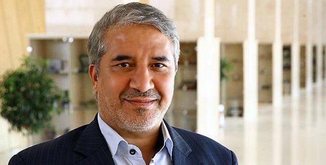 رئیس بانک مرکزی به جای اقدام اظهار نارضایتی می کند/ سقوط چهار پله ای رتبه کسب و کار ایران