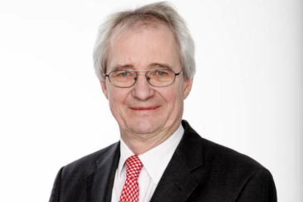 پر فیشر مسئولیت مکانیزم مالی ایران-اروپا را بر عهده می گیرد