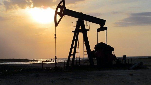 سقوط هفتگی قیمت نفت به دلیل جدایی روسیه از اوپک