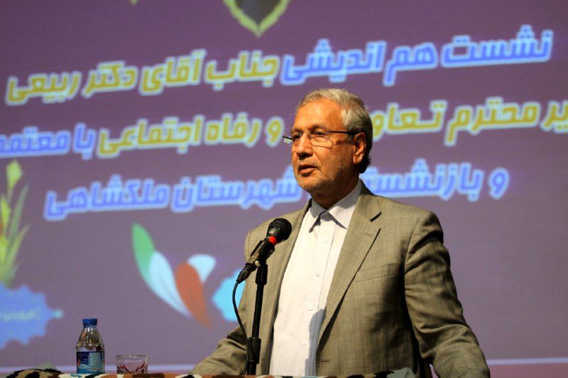 پیگیری همسان سازی حقوق بازنشستگان در دولت و مجلس