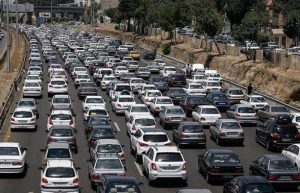 ترافیک سنگین و نیمه سنگین در جاده ها/ پنج جاده مسدود شدند