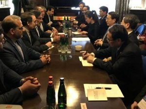 وزیر امنیت عمومی چین در دیدار با دریابان شمخانی: رئیس جمهور چین به ایران سفر می‌کند / انتقاد از سیاست‌های آمریکا در منطقه