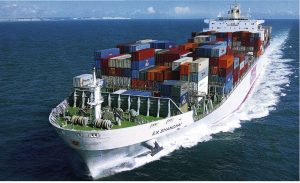 احتمال سفته‌بازی در صرافی‌ها برمبنای ارزهای صادراتی وجود دارد / عدم ثبات وضعیت اقتصادی و رقابت دولت با بخش خصوصی باعث نسل‌کشی بخش خصوصی خواهد شد