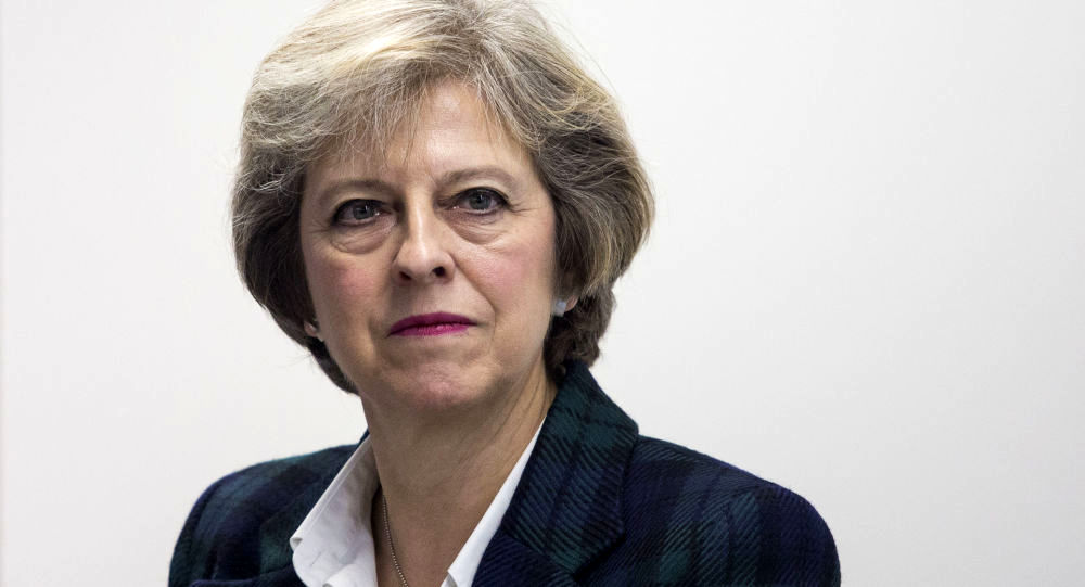 ترزا می: بدون شواهد به سوریه حمله نمی‌کنیم / می همچنین حاضر به شرکت در طرح “قصاص سریع” نشد