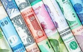 آخرین قیمت از بازار ارز تاکنون / ارزش دلار و یورو همرمان کاهش یافت