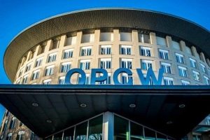 رئیس سازمان منع تسلیحات شیمیایی: ماده اصلی در حمله به اسکریپال و دخترش می‌تواند تولید هر کشوری باشد / روسیه با کارشناسان این سازمان در حمله شیمیایی به دوما همکاری می‌کند