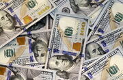 افزایش ۳۰۰ تومانی نرخ دلار در صرافی‌های بانکی