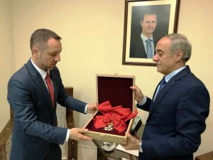 بشار اسد نشان شوالیه فرانسه را پس داد