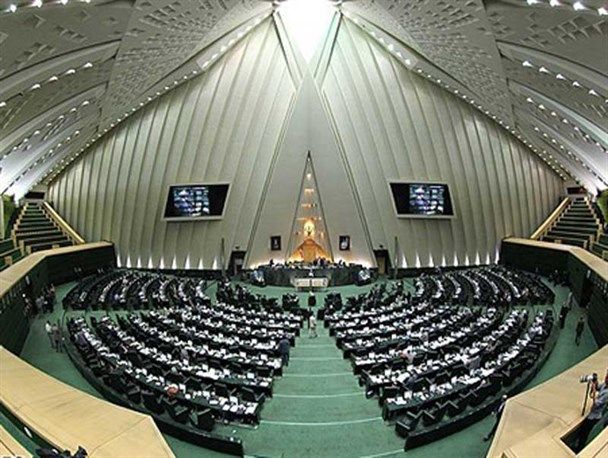 قانون وام‌های زیر ۱۰۰ میلیون مغفول ماند
