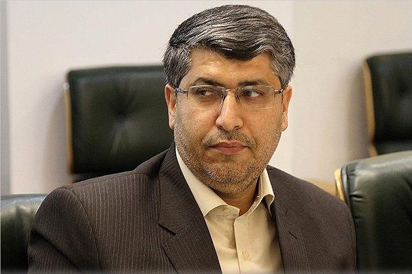 ممنوعیت ثبت سفارش با دلار و گشایش در مبادلات بازرگانی