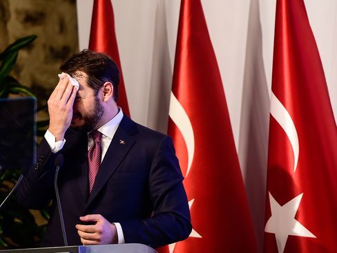 احتکار کالاها در ترکیه منجر به واکنش شدید اردوغان شد / دلار از مرزهای ۷ لیر عبور کرد