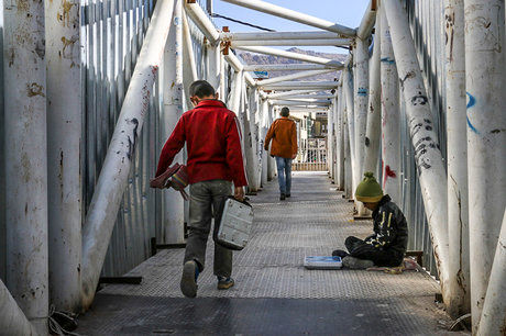 در هفته پایانی اسفند به کودکان کار بسته بهداشتی داده می شود