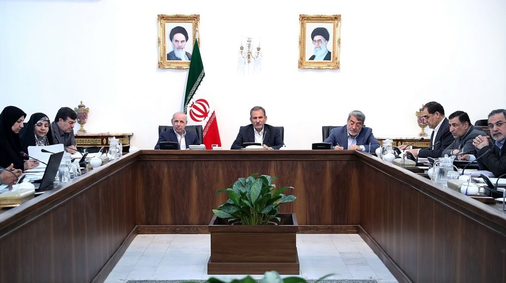 انتقادات جهانگیری از نظام اداری کشور