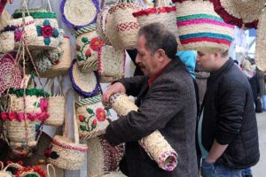 برگزاری بازار محصولات گیلان در منطقه آزاد انزلی