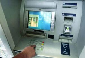 دستگیری سارقان عابربانک‌های تهران در غرب تهران/ دستگاه‌های سرقت شده دارای ضریب ایمنی پایین بودند