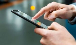 کوچ دستگاه‌های بخش دولتی و عمومی کشور از تلگرام به پیام‌رسان‌های داخلی، پهنای باند تلگرام را ۱۰ درصد کاهش داد / ۱۲ میلیون نفر در پیام‌رسان‌های داخلی هویت خود را ثبت کردند