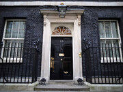 دومینوی استعفا در کابینه نخست وزیر انگلیس / کناره‌گیری مدیر ارتباطات دفتر سوناک
