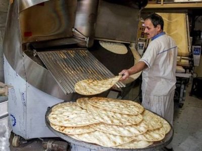 هوش مصنوعی برای اختصاص سهمیه به نانوایی ها تصمیم گیری کرده است/ قطع سهمیه آرد در ۳۰۰ نانوایی استان تهران