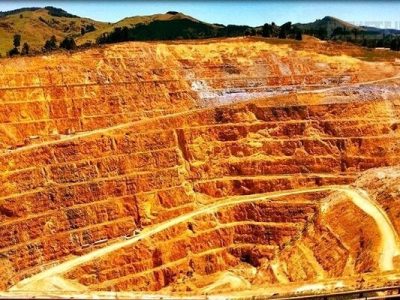 دولت برای واگذاری محدوده های دارای طلا مزایده برگزار می کند