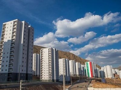 پروژه نهضت ملی مسکن باید به انبوه سازان واگذار شود تا سرعت بگیرد/سیستم بانکی باید در یک چرخه مشخص وارد پروژه نهضت ملی مسکن شود