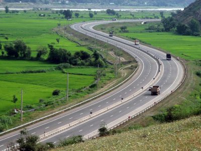 آزاد راه قزوین-رشت حدفاصل منجیل تا رودبار تا پایان سال افتتاح خواهد شد