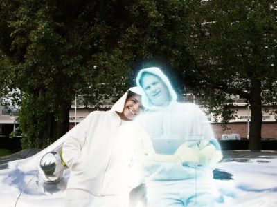 ازدواج باورنکردنی یک زن با هوش مصنوعی