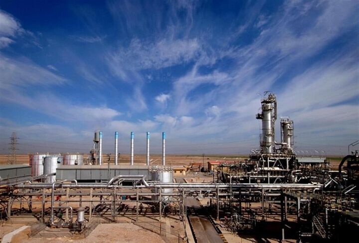 بزرگ ترین قرارداد نفتی دولت سیزدهم به امضا رسید / ارزش قرارداد بیش از ۱۱میلیون دلار