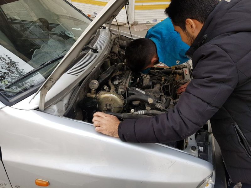 کار به تعمیر قسطی خودرو رسید؛ فروش لوازم یدکی با چک!