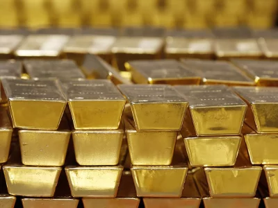 افزایش قیمت طلا، یورو و پوند؛ دلار چقدر افت می‌کند؟